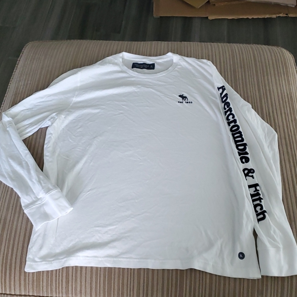 Mens XL Abercrombie Long Sleeve white